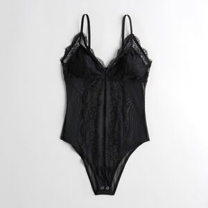 XS • Gilly Hicks • Lace Bodysuit in Black